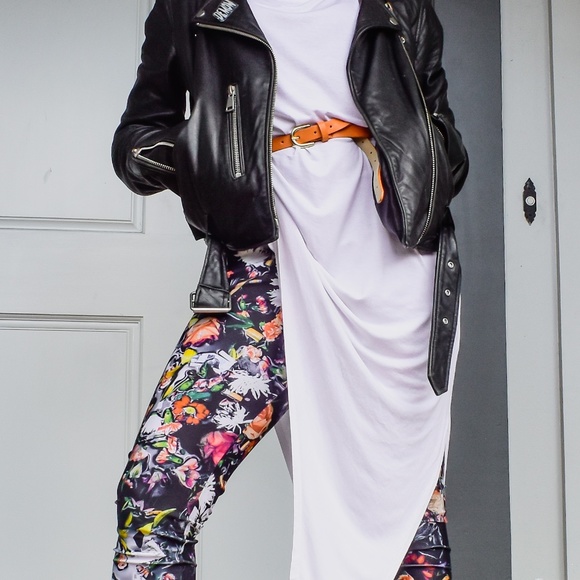 Floral Printed Lycra Legging - Picture 2 of 3